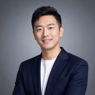 陈明轩,成人网站创始人兼CEO,正面职业照